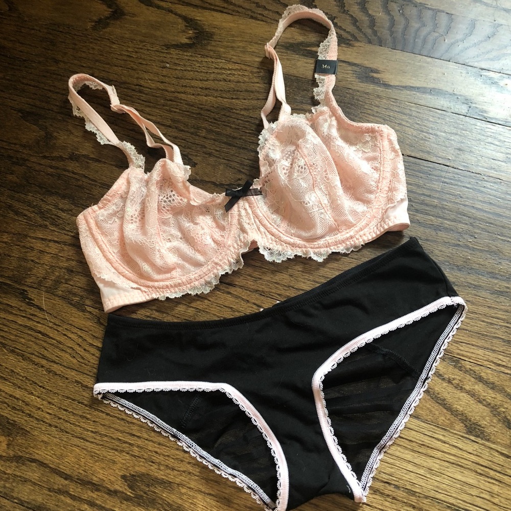 VS Black & Pink Bra and Panty Set
